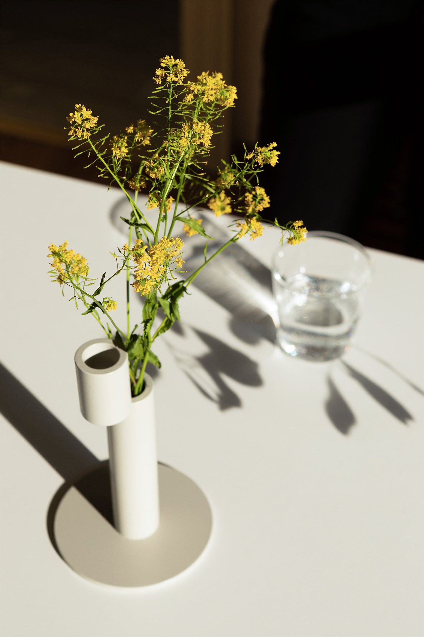 MOT_still_silk_grey_home_2023